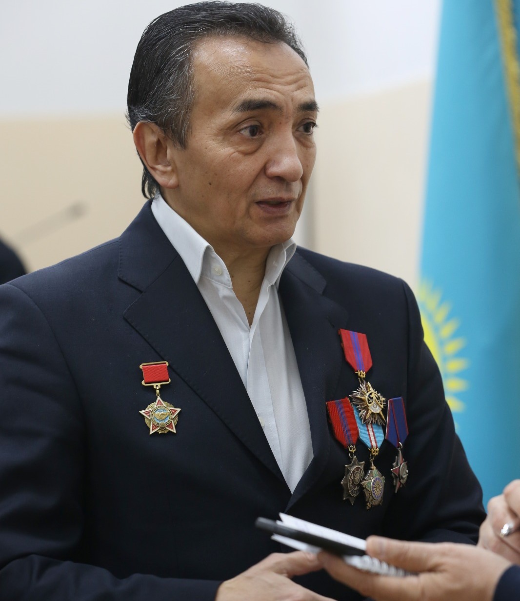 Абдушкуров Мурат Мухтарович